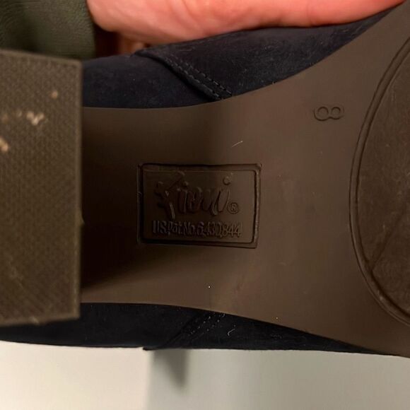 Fioni Women's Black Classic Block Heel Tight Ankle Bootie Boots Size 8 - Picture 9 of 9